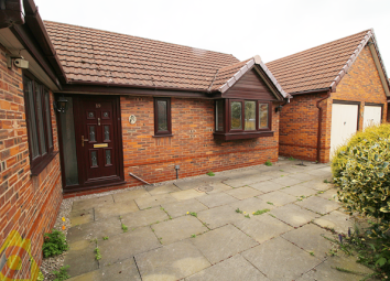 Detached bungalow For Sale in Bolton