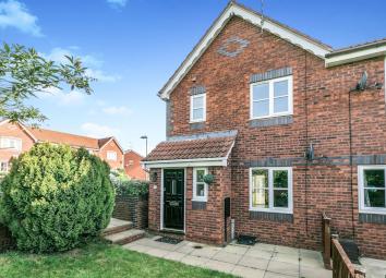 End terrace house For Sale in Worcester