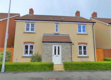 Detached house For Sale in Weston-super-Mare