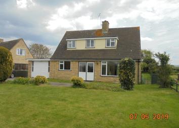 Detached house To Rent in Evesham