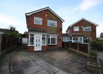Detached house For Sale in Southport