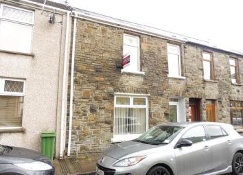 Terraced house For Sale in Aberdare