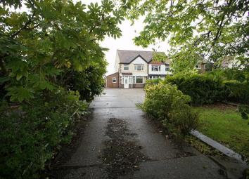 Semi-detached house To Rent in Ilkeston