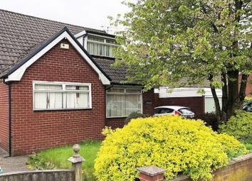 Detached house To Rent in Bury