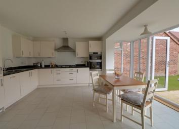 Detached house To Rent in Hull