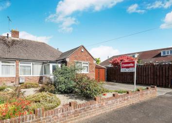 Semi-detached bungalow For Sale in Yeovil