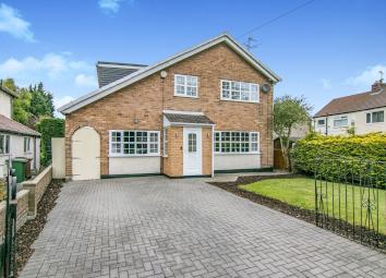 Detached house For Sale in Wirral