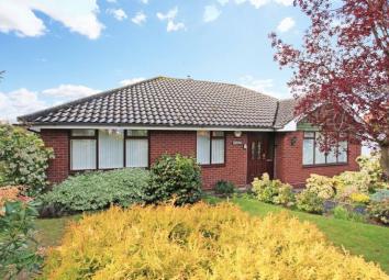 Bungalow For Sale in Telford