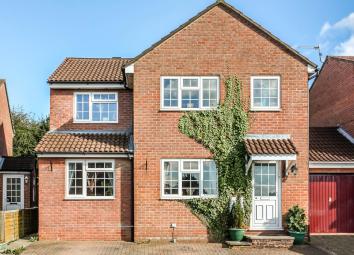 Detached house For Sale in Lydney