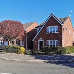 Property To Rent in Warwick