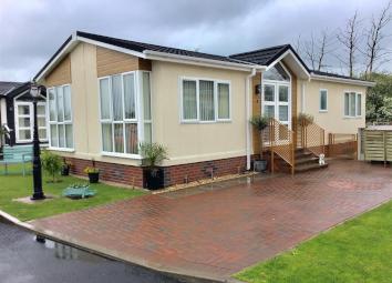 Bungalow For Sale in Telford