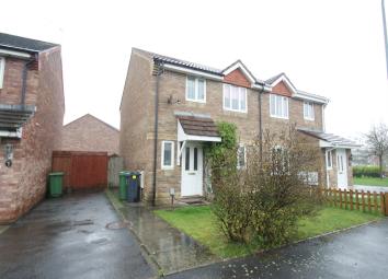 Semi-detached house To Rent in Cardiff