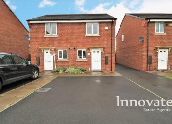 Semi-detached house For Sale in Oldbury