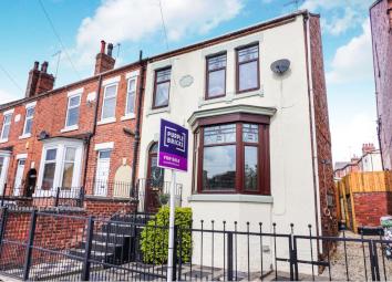 End terrace house For Sale in Pontefract