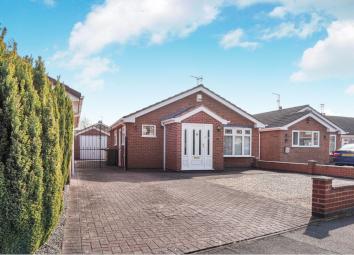 Detached bungalow For Sale in Loughborough