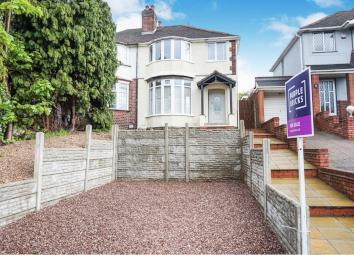 Semi-detached house For Sale in Halesowen