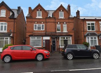 Semi-detached house For Sale in Redditch