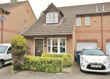 Terraced house For Sale in Banbury