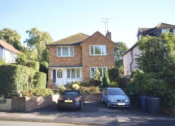 Flat To Rent in Amersham