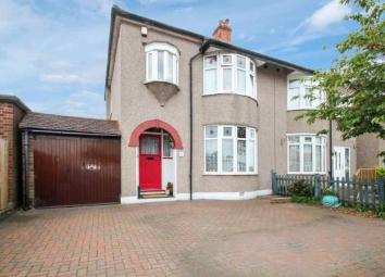Semi-detached house For Sale in Bexleyheath