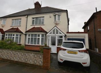 Semi-detached house For Sale in Southend-on-Sea