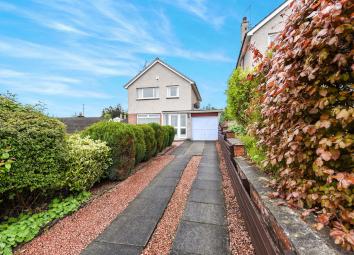 Detached house For Sale in Paisley