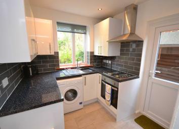 Semi-detached house To Rent in Reading