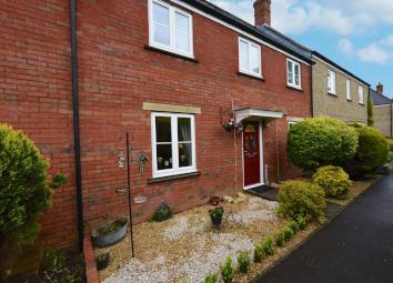 Terraced house For Sale in Yeovil