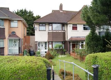 End terrace house For Sale in Bromley
