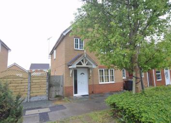 Semi-detached house For Sale in Grays