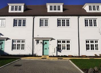 Terraced house To Rent in Ashford