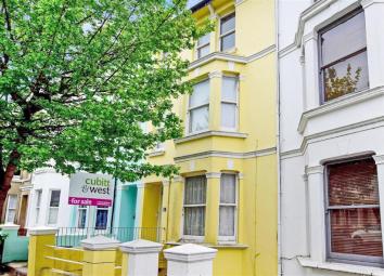 Flat For Sale in Brighton