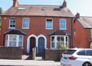 Semi-detached house For Sale in Maidenhead