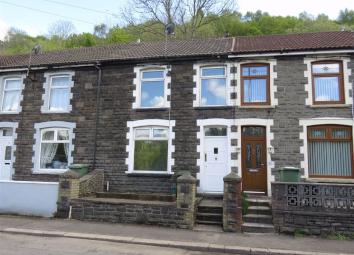 Terraced house For Sale in Pontypridd