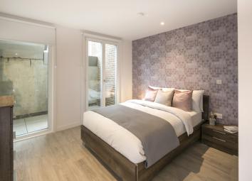 Town house To Rent in 