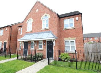 Semi-detached house To Rent in Burton-on-Trent