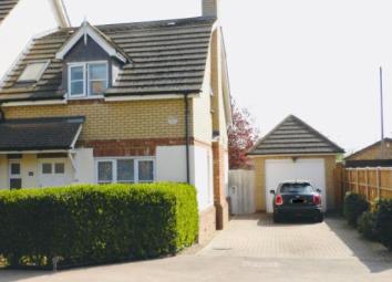 Semi-detached house For Sale in Biggleswade