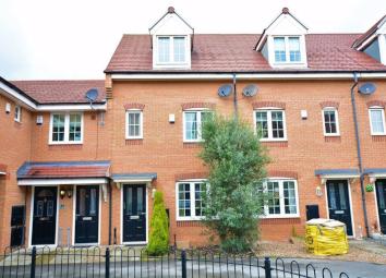 Town house To Rent in Pontefract