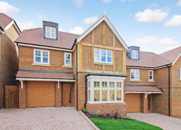 Detached house For Sale in Tring