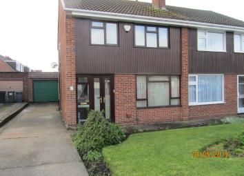 Semi-detached house For Sale in Bedworth