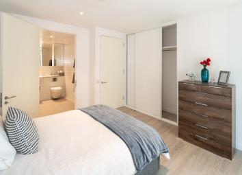 Town house To Rent in 