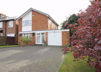 Detached house For Sale in Halesowen