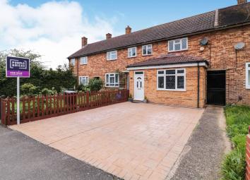 Terraced house For Sale in Loughton