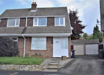 Semi-detached house For Sale in Nuneaton