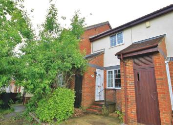 Terraced house For Sale in Feltham