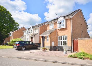 Detached house To Rent in Petersfield