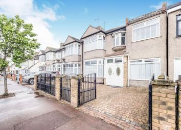 6 Bedroom Terraced house for sale