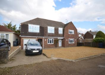 Detached house To Rent in Farnham