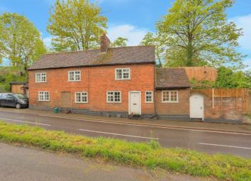 Detached house For Sale in St.albans
