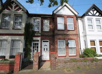 Terraced house For Sale in Worthing
